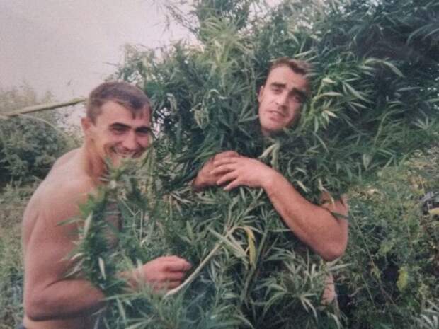 Подборка атмосферных фотографий из 90-х