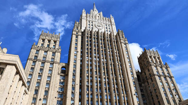 МИД: Россия ответит на высылку заместителя военного атташе из Берлина