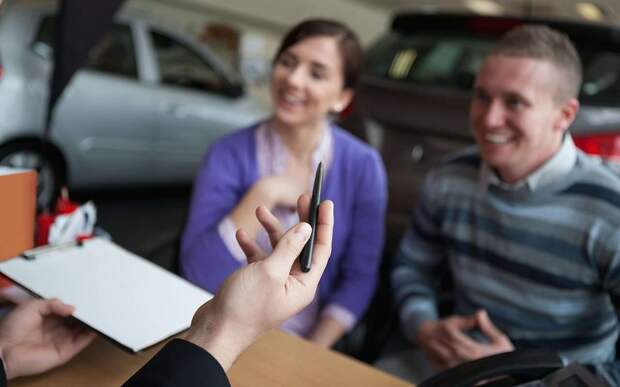 Названа средняя цена автомобиля в России