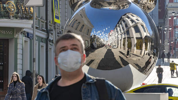 Маски - по графику, торжественная женитьба под запретом: Новые поручения Мишустина против коронавируса