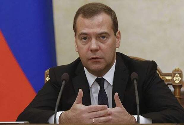 Граждане Украины больше не смогут работать в России Граждане Украины больше не смогут работать в России