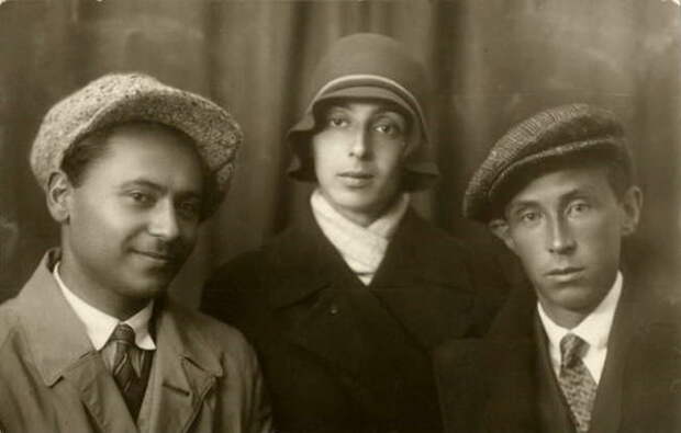 Лев Свердлин,  Хеся Локшина (Гарина) и Эраст Гарин, 1923 год
