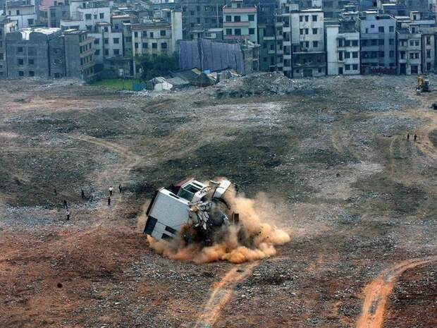 "Мой дом – моя крепость": против некоторых домовладельцев застройщики бессильны