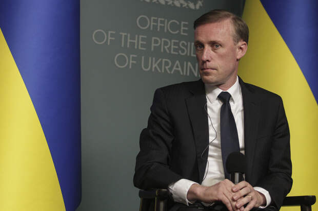 Белый дом: США не будут отправлять свои войска для защиты Украины