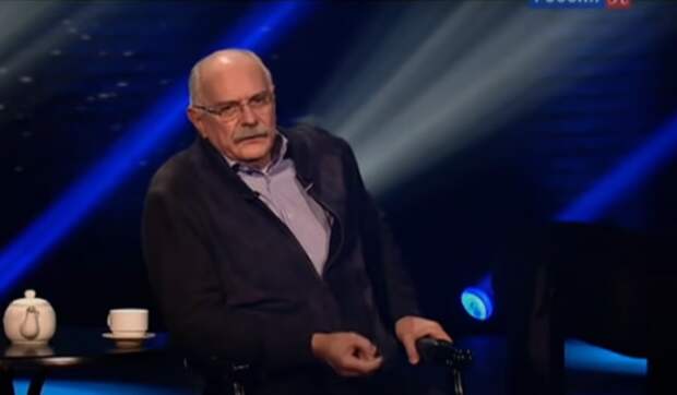 Михалков выразил надежду, что его новая постановка пьесы Брехта будет показана в регионах