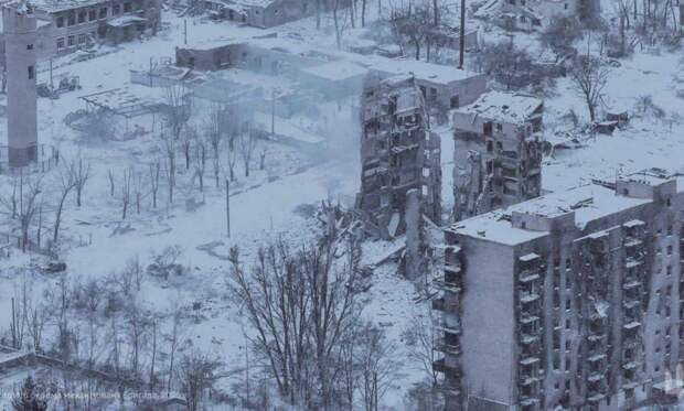 Новости СВО: масштабная атака на Россию, погода сопутствует ВСУ в Купянске и американские войска на Украине