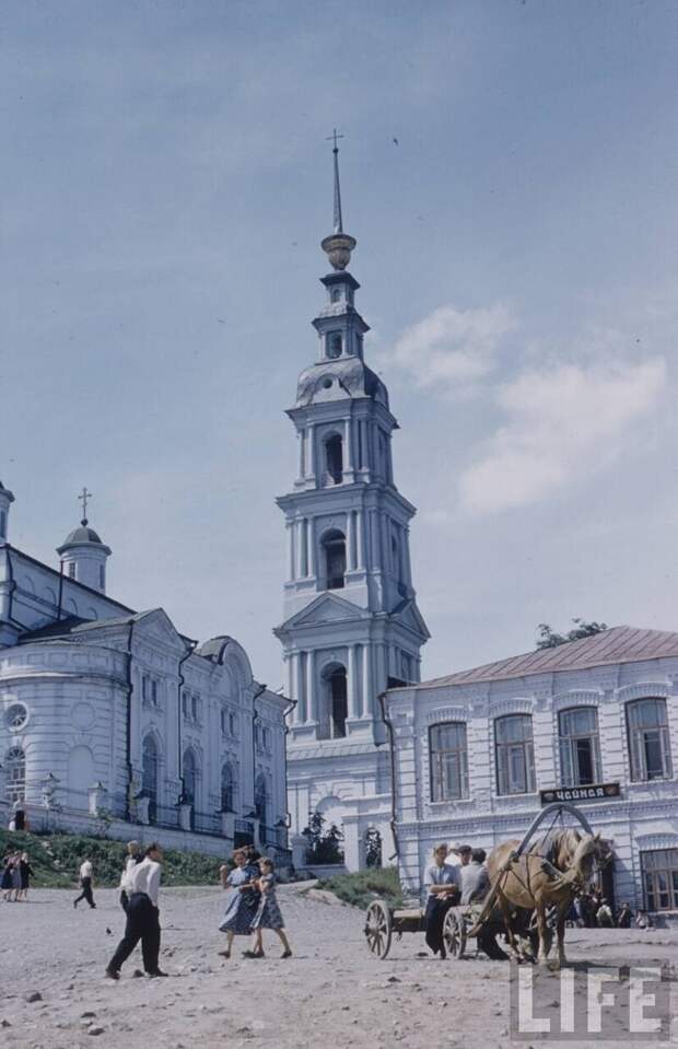 Путешествие Говарда Сохурека по Волге в 1958 году