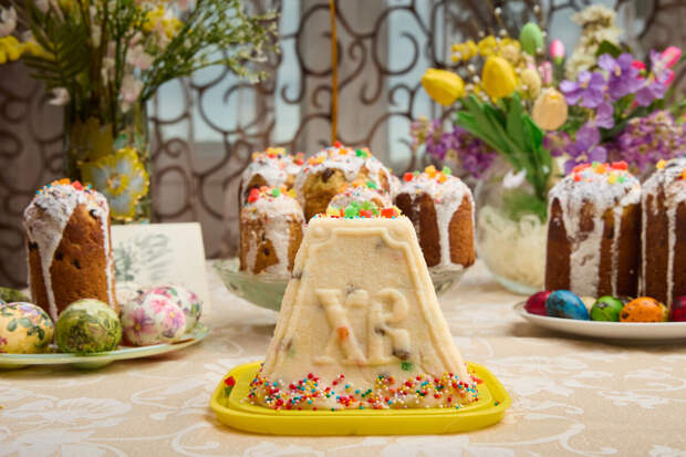 Российские политологи назвали православие основой национальной идентичности