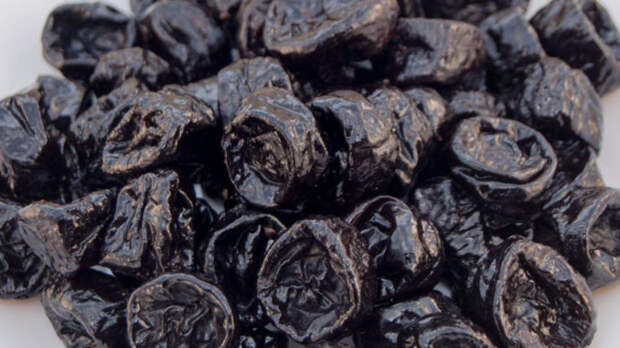 чернослив alt