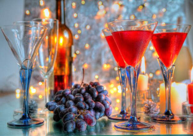 Есть виноград в новогоднюю ночь. | Фото: Русский Еврей.