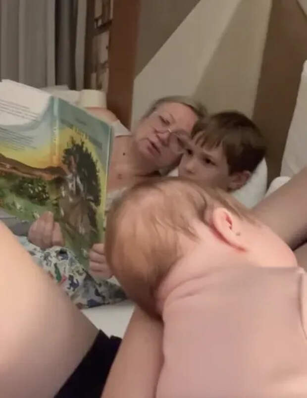 Дети и мать Иды Галич