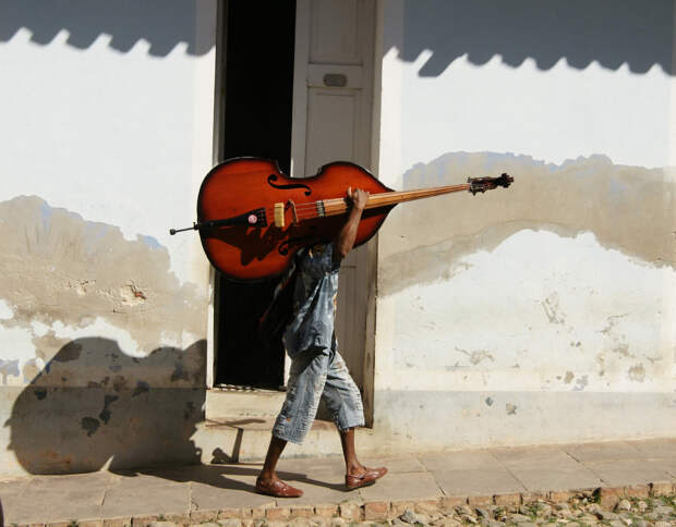 Музыкант на Кубе.