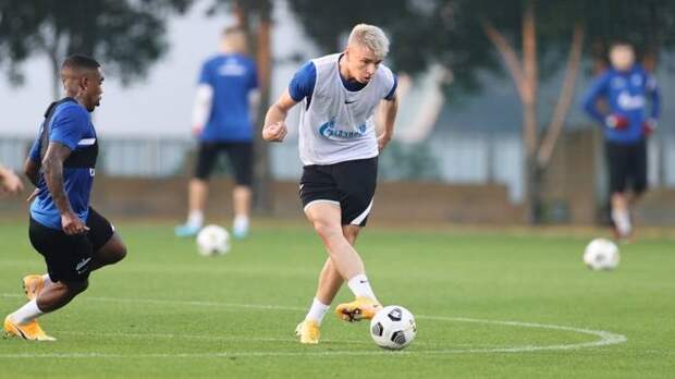 «Эмирейтс» станет первым соперником «Зенита» в 2022 году