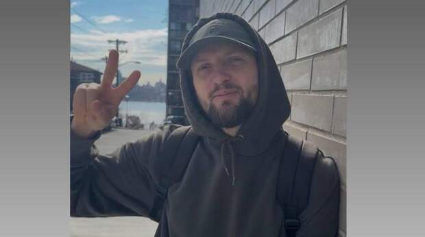 «Как и прежде трамваи бежали в Автово»: прах лидера Krec Артема Бровкова Fuze*