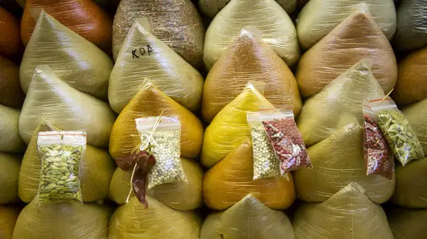 В Роскачестве рассказали о проверке продающихся в России пряностей