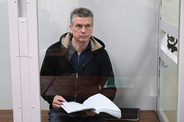 Раскрыта сумма ущерба по делу бывшего главного кадровика Минобороны России