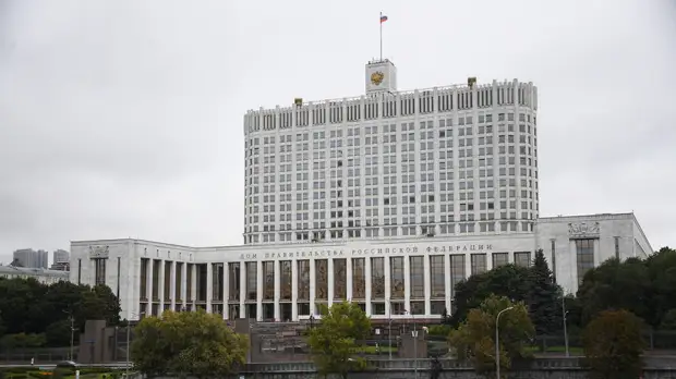 «Сдвиг в сторону социальной сферы»: правительство внесло в Госдуму проект федерального бюджета на три года