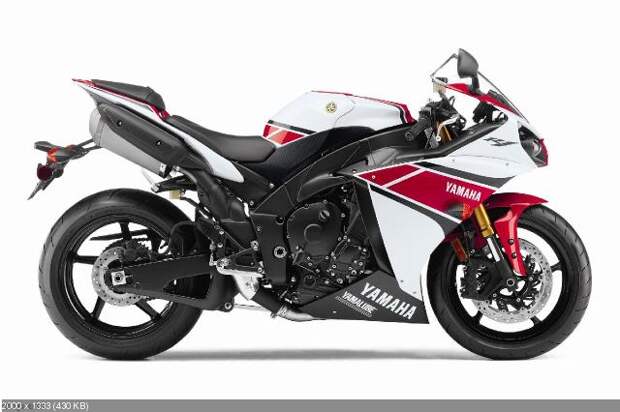 Фотографии спортбайка Yamaha YZF-R1 2012