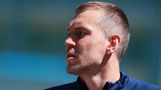 Дзюба: восемь кубиков пресса у нынешних футболистов, но как только мячик видят — проблемы начинаются