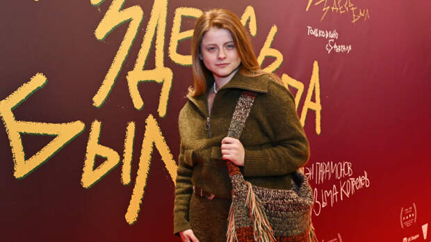 Главное — развитие: актриса Ксения Суркова о том, что детям нужна свобода