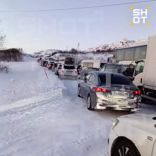 В Мурманской области образовались огромные пробки