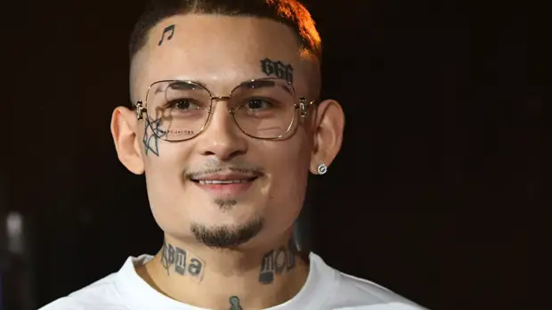 Адвокат заявил, что полиция составила протокол на рэпера Моргенштерна из-за его татуировки