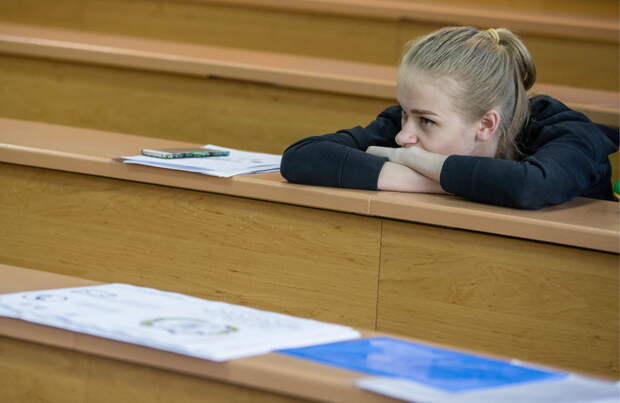 В Волгограде дочь проректора получала отличные оценки, отсутствуя при этом на учёбе Студенты, Коррупция, Универ, Образование, Проректор