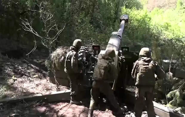Российские войска выбили противника с восточных окраин Карловки