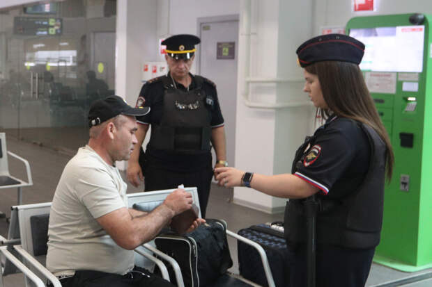 В Красноярском крае бывших мигрантов лишили гражданства России за преступления
