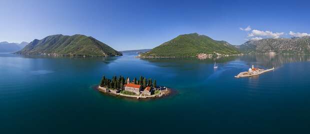 Боко-Которский залив, Черногория - AirPano.ru • 360 Градусов Аэрофотопанорамы • 3D Виртуальные Туры Вокруг Света