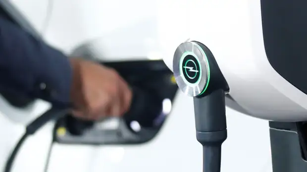 Автоэксперт оценил перспективы электромобилей