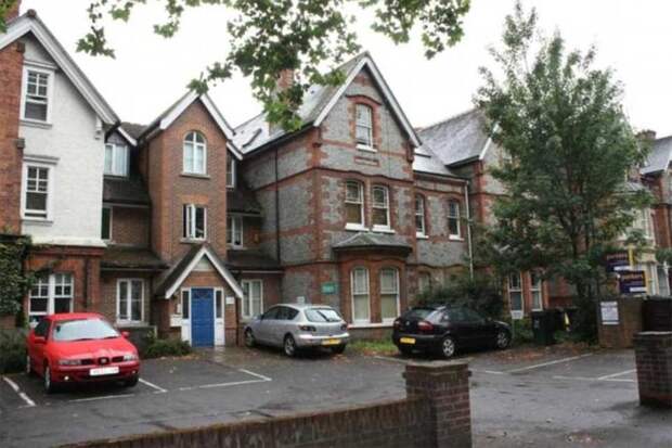 Крошечная квартира шириной 2 метра за 170 тыс. долларов в Великобритании