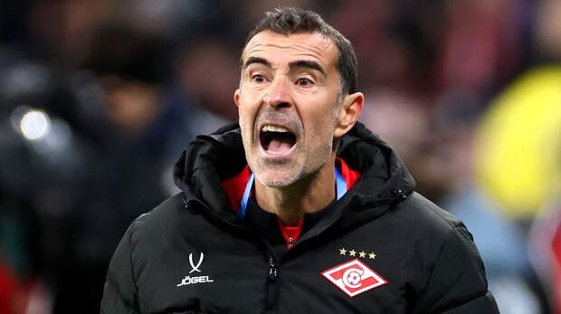 «Мы показали характер, мы очень хорошая команда». Карседо произнес речь после победы над «Локо»