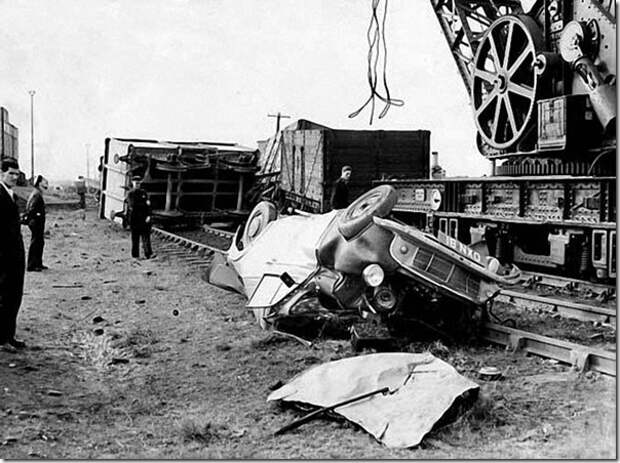 accident-from-the-past_13_(www.funnypagenet.com)
