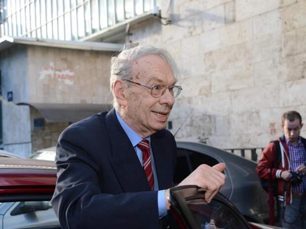 Баталов — потомок польского короля: новый слух о звездной семье