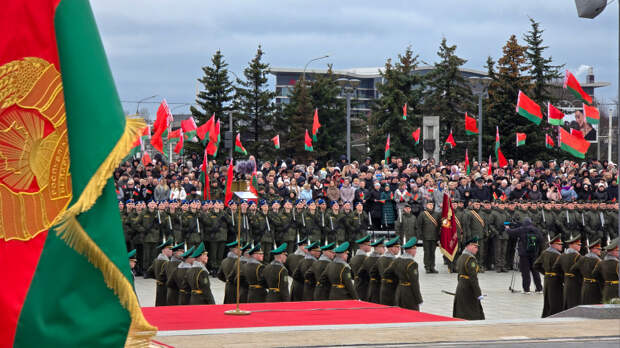 Лукашенко призвал офицеров запаса на военную службу в 2026 году