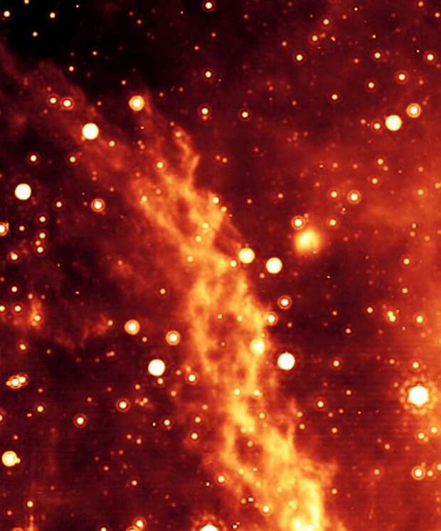 Астрономы полагают, что это звёздное скопление похоже на спираль ДНК