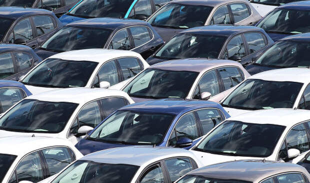 PwC прогнозирует спад продаж легковых автомобилей в России на 3%
