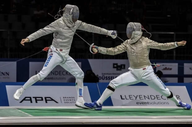 Гимн РФ прозвучал в Грузии в честь победы саблистки Таллады на ЧЕ