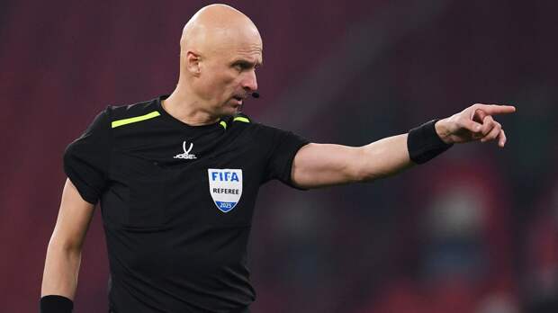 Арбитр Карасев выступил на рок-фестивале с группой Catharsis