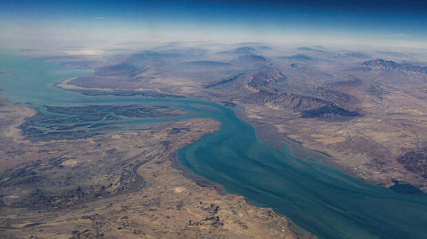 WSJ: союзники США не смогут открыть Ормузский пролив военным путем