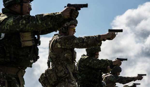 Армия Канады в поисках модульного пистолета под проект C22