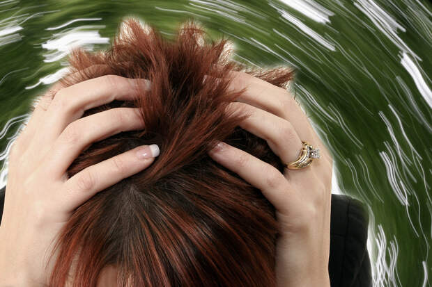 Бывшая следовательница написала более 500 жалоб на знаменитых людей