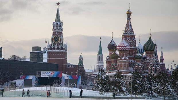 Вид на Московский Кремль Вид на Московский Кремль