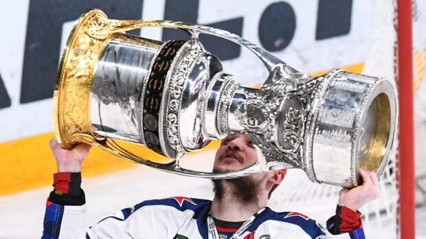 В ЦСКА ждут слушаний по допинговому делу хоккеиста Каменева