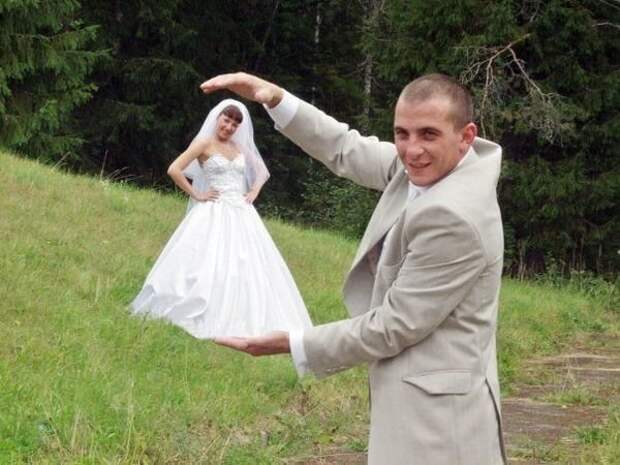 А давай сфоткаем, будто тебя на руке держат! А давай сфоткаем, будто тебя на руке держат!