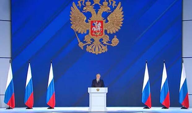 Путин поддержал социальные инициативы «Единой России» в своем послании