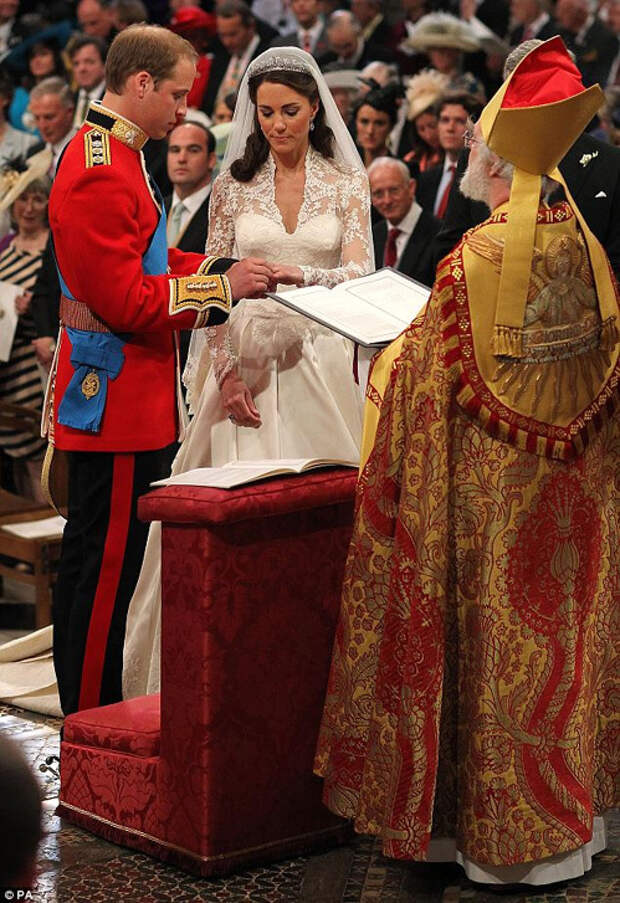 Принц Уильям и Кейт МИДДЛТОН. Фото: Daily Mail