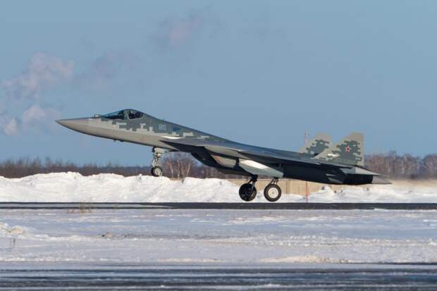 Первый серийный Су-57 отправился в войска
