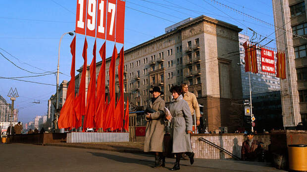 Почему нам трудно расстаться с советским прошлым?